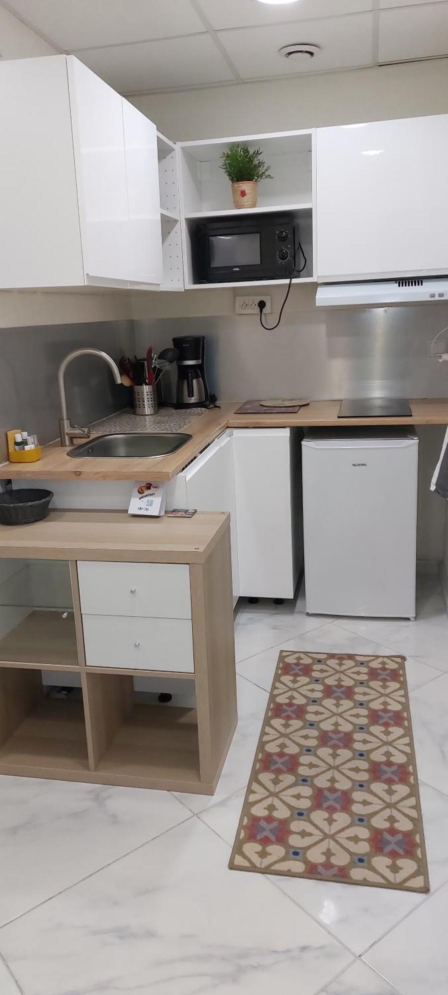 Apartamento Logement F2 Centre Calme Avec Garage Gratuit Nimes Exterior foto